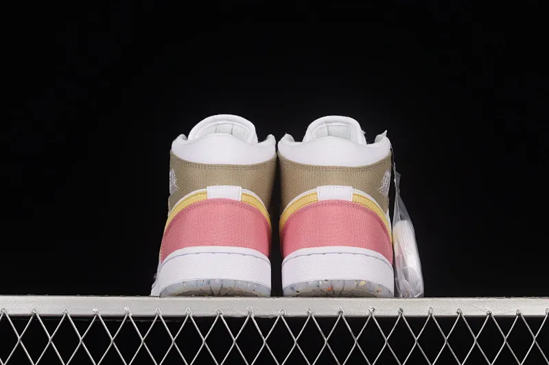 All categories Air Jordan Jordan series basketball shoes Air Jordan 1 Mid Air Jordan 1 Mid AJ1 candy powder Zhongbang basketball shoes DJ0338-100